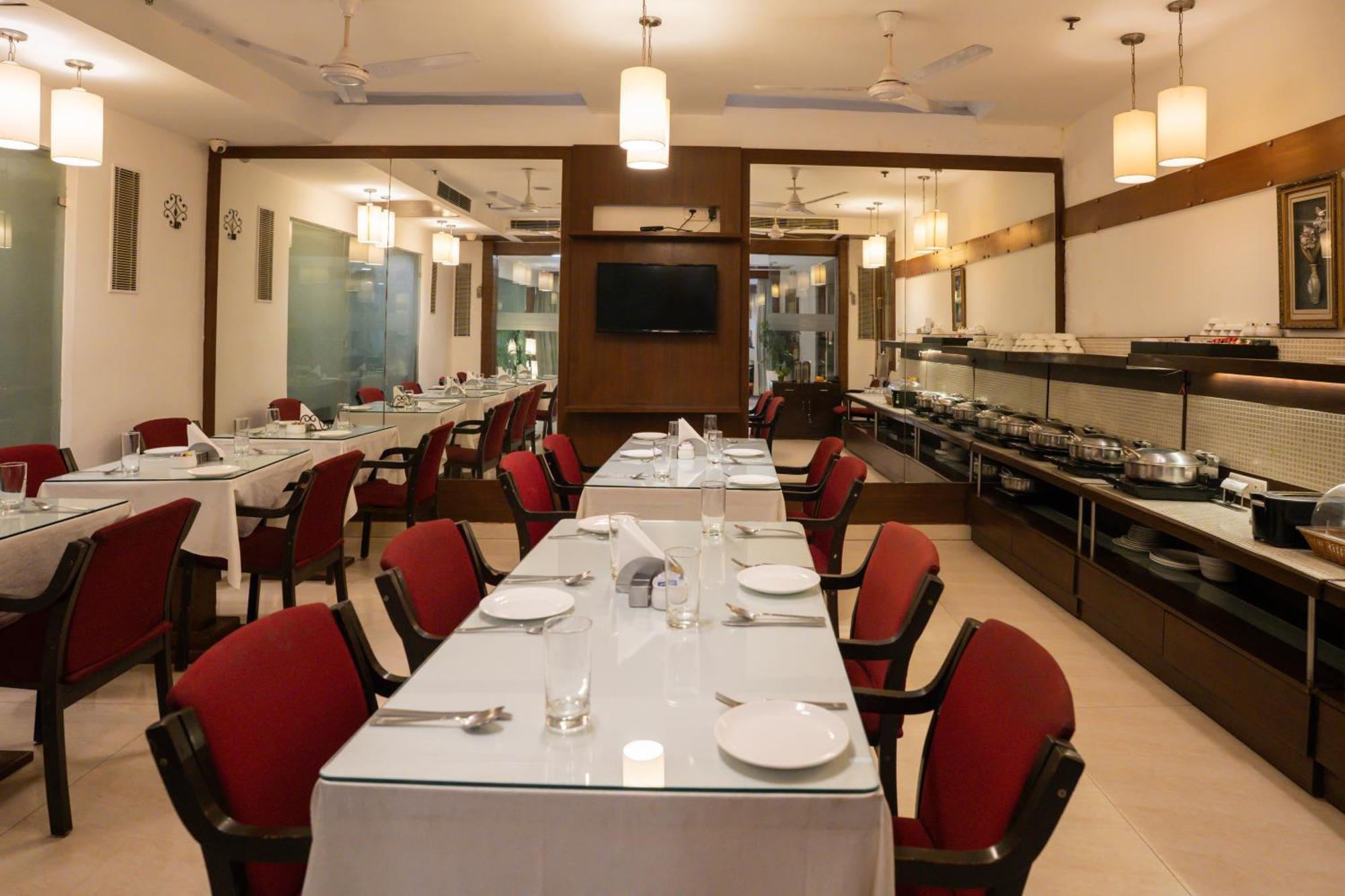 Ahuja Residency Cyber City II Gurgaon Eksteriør billede